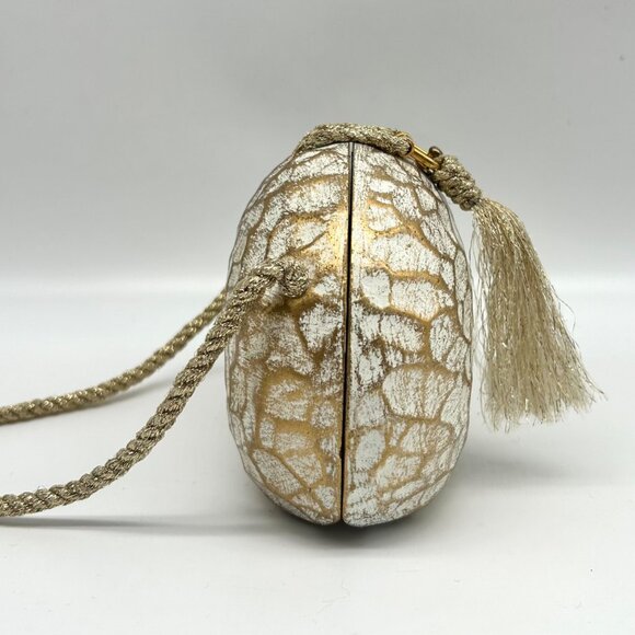 Timmy Woods Handcrafted Ovoid Crossbody Clutch - Picture 3 of 11